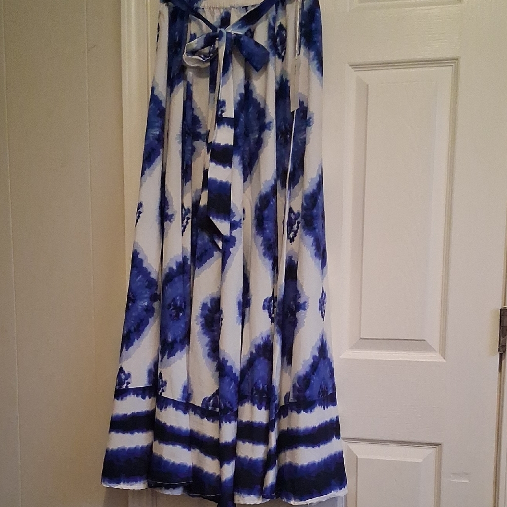 Blue and White Tie-Dye Women's Skirt